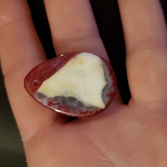 New Red Dragon Veins Agate Pendant. - Picture 8 of 10